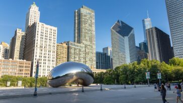 Cloudgate The Bean Millenium Park 10