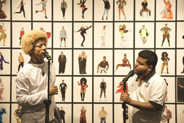 Museu da Diversidade Sexual realiza sarau com música e poesia para comemorar o Dia Nacional da Visibilidade Trans.