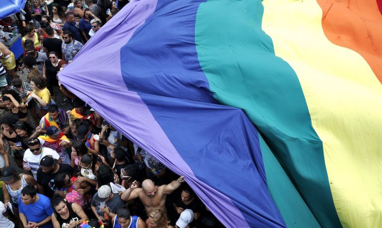 Orgulho LGBTQIAPN+: como promover medidas de inclusão e diversidade na sua empresa