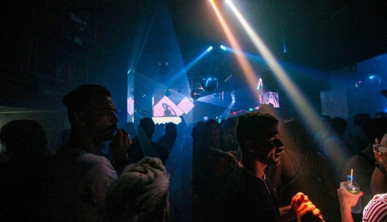 ELIZA MELL, CIEL SANTOS E REI DA ESPIGA SÃO AS ATRAÇí•ES DO SÃO JOÃO DO CLUB METRí“POLE