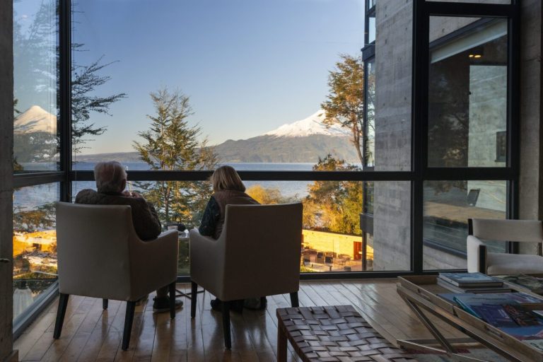 Hotel-boutique combina alta gastronomia e atendimento personalizado na Região dos Lagos e Vulcões, ao sul do Chile