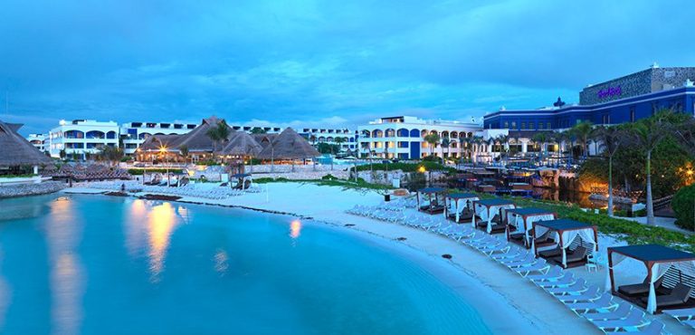 Como são os eventos especiais nos hotéis all inclusive?