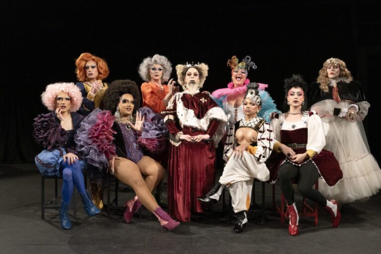 Drag queens e Shakespeare se encontram em Rei Lear da Cia. Extemporânea, estreiou dia 26 de julho no Sesc Consolação